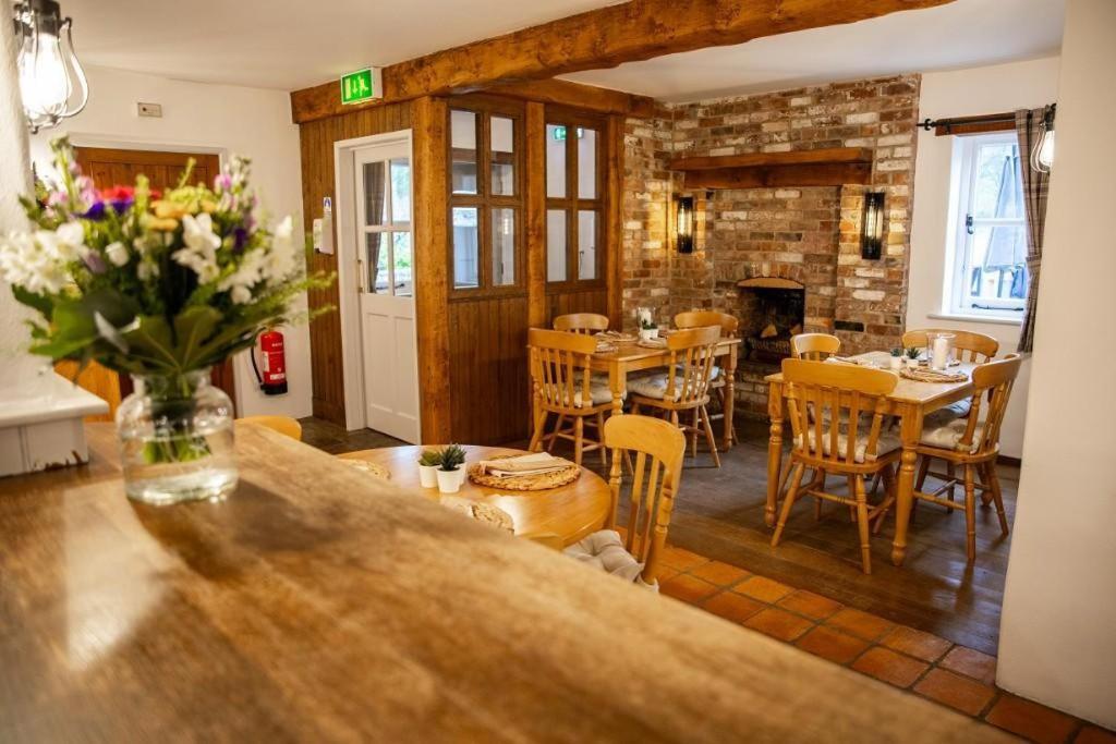 The White Hart Wilmington Hotel Honiton Exterior photo